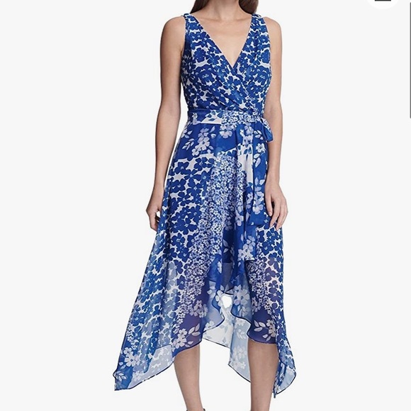 NWT DKNY Mixed Floral Chiffon V-Neck Midi Wrap Dress (Black size 2) - Picture 4 of 6